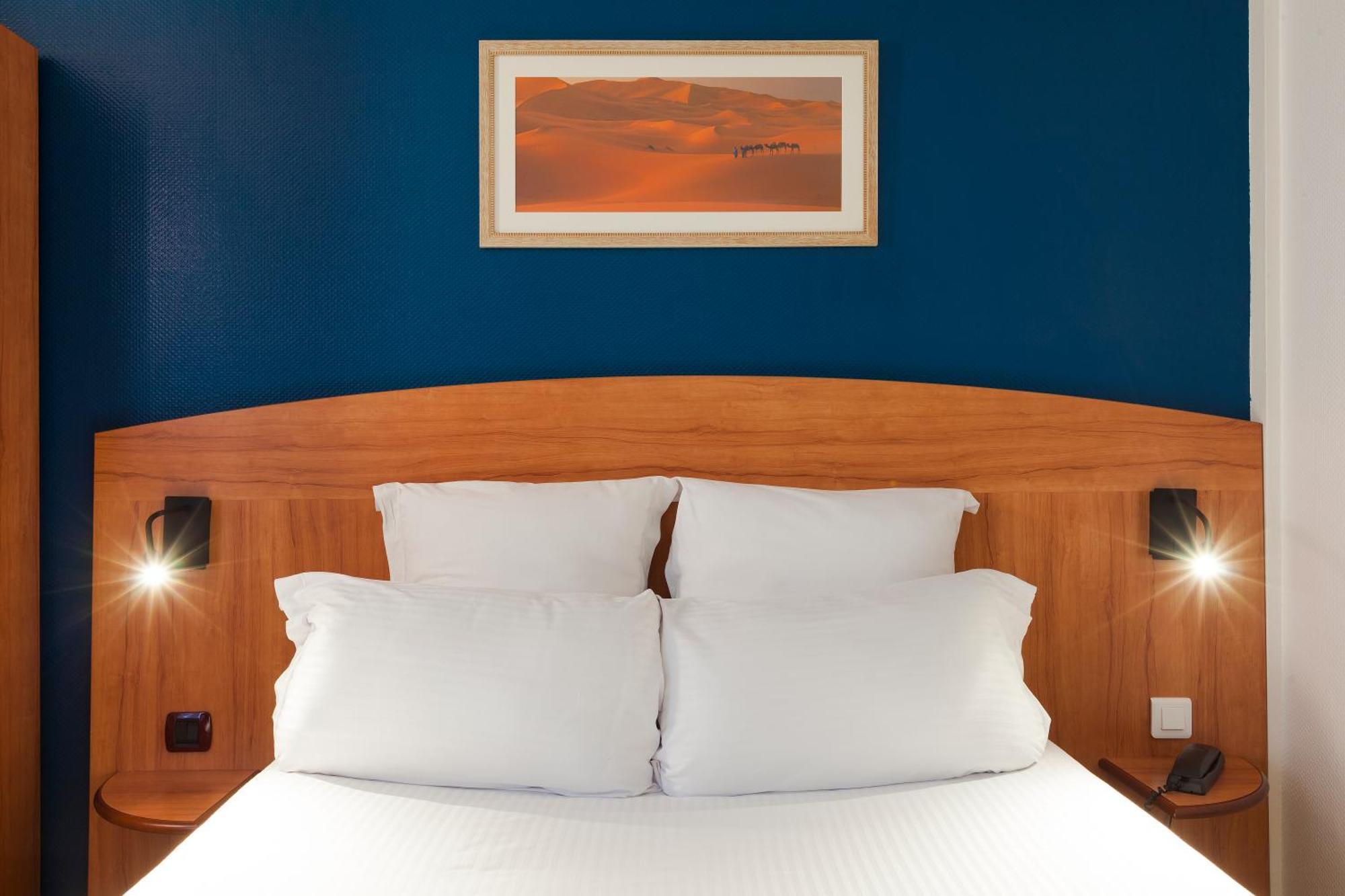 Comfort Hotel Évreux Buitenkant foto